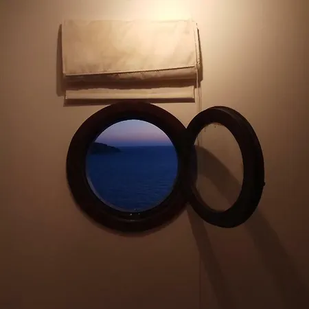 Lantställe Platy Gialos, Amazing View