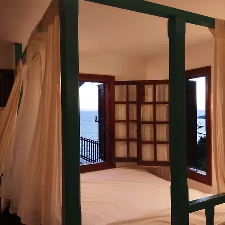 Platy Gialos, Amazing View Lantställe