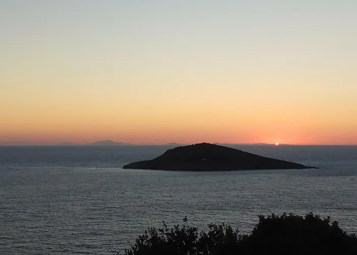 منزل ريفي Platy Gialos, Amazing View *